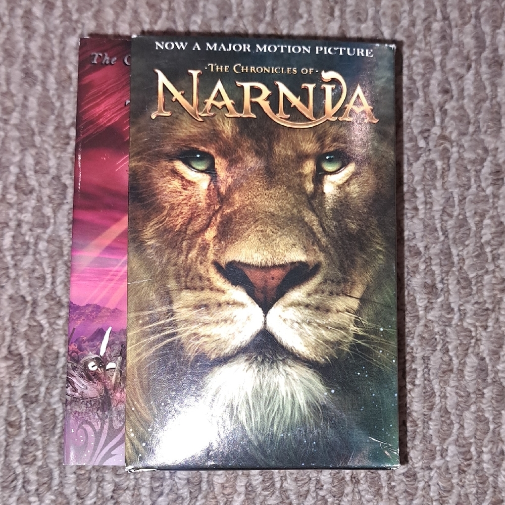The Chronicles of Narnia Book Collection - Picture 5 of 6
